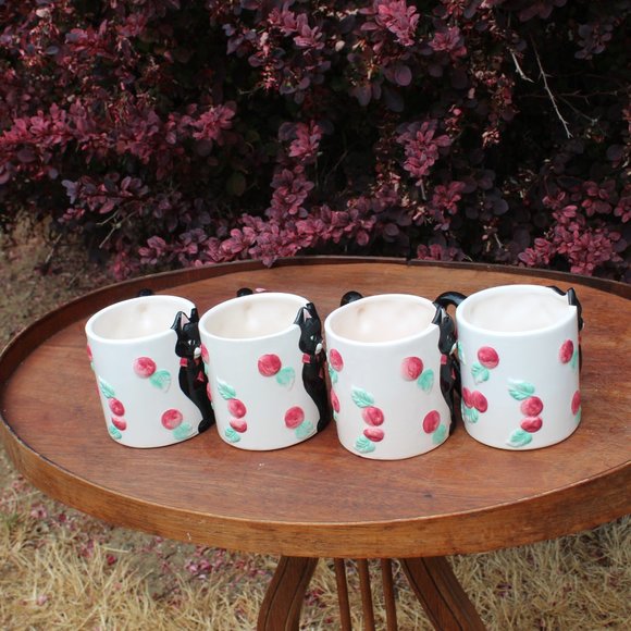 (4)Vtg Wang's International 3D Black Cat Cherries Super rare Handled mugs - Picture 6 of 13